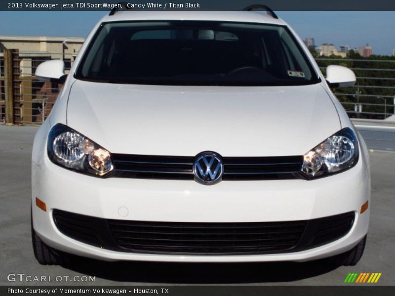 Candy White / Titan Black 2013 Volkswagen Jetta TDI SportWagen