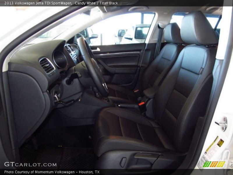 Candy White / Titan Black 2013 Volkswagen Jetta TDI SportWagen