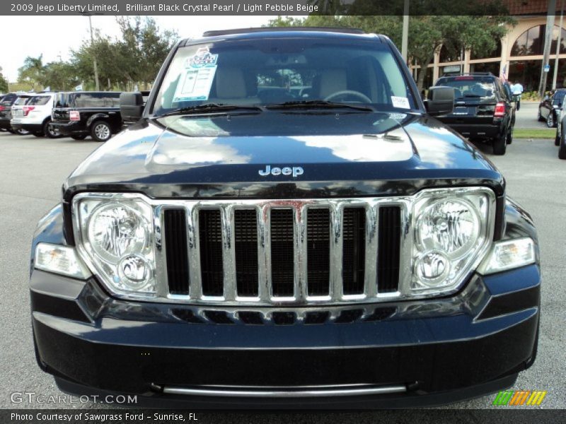 Brilliant Black Crystal Pearl / Light Pebble Beige 2009 Jeep Liberty Limited