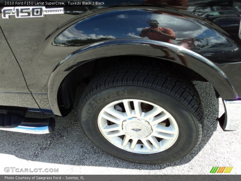 Tuxedo Black / Black 2010 Ford F150 Lariat SuperCrew