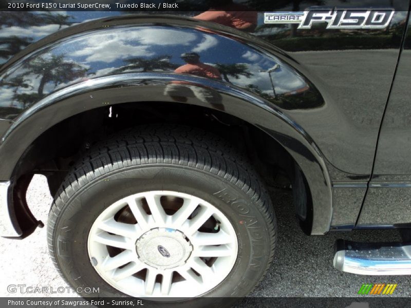 Tuxedo Black / Black 2010 Ford F150 Lariat SuperCrew
