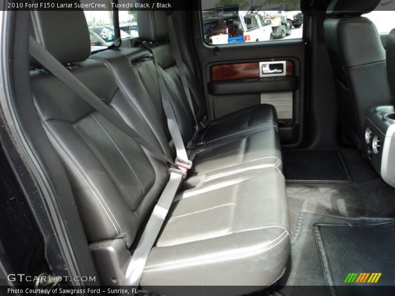 Tuxedo Black / Black 2010 Ford F150 Lariat SuperCrew