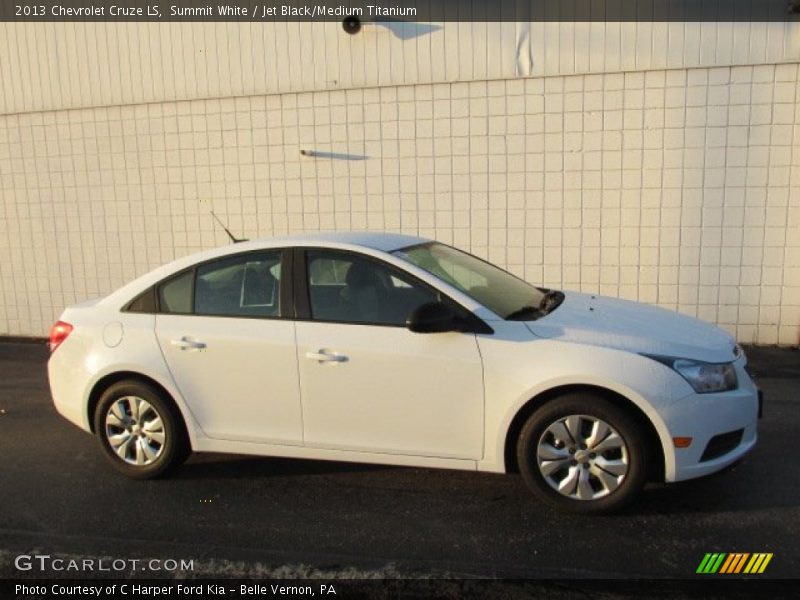 Summit White / Jet Black/Medium Titanium 2013 Chevrolet Cruze LS