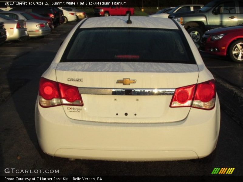 Summit White / Jet Black/Medium Titanium 2013 Chevrolet Cruze LS
