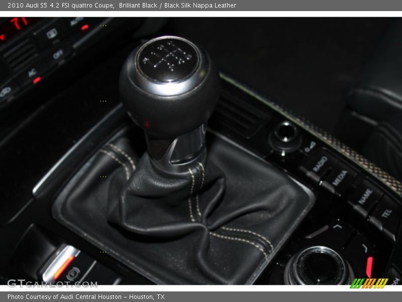  2010 S5 4.2 FSI quattro Coupe 6 Speed Manual Shifter