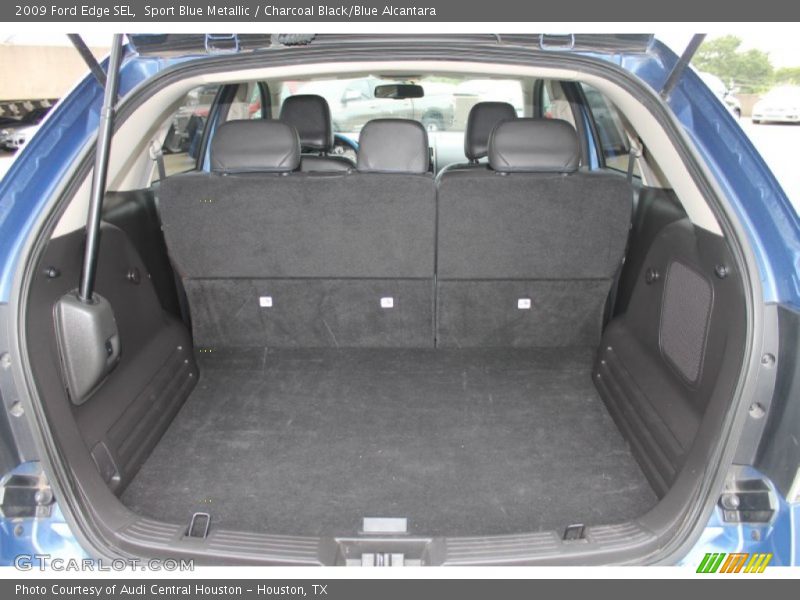  2009 Edge SEL Trunk