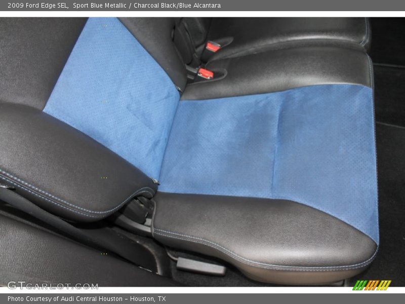 Rear Seat of 2009 Edge SEL