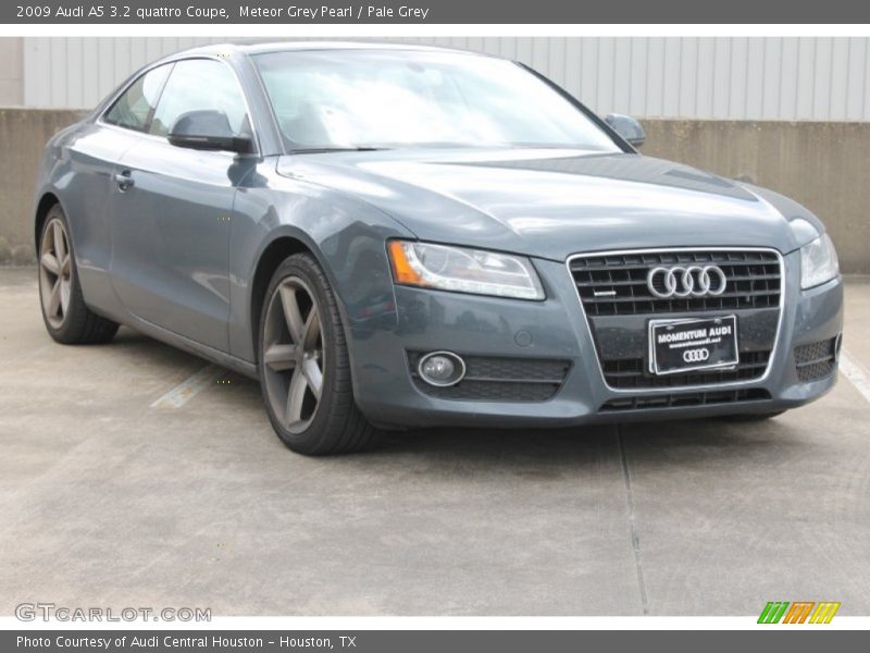 Meteor Grey Pearl / Pale Grey 2009 Audi A5 3.2 quattro Coupe