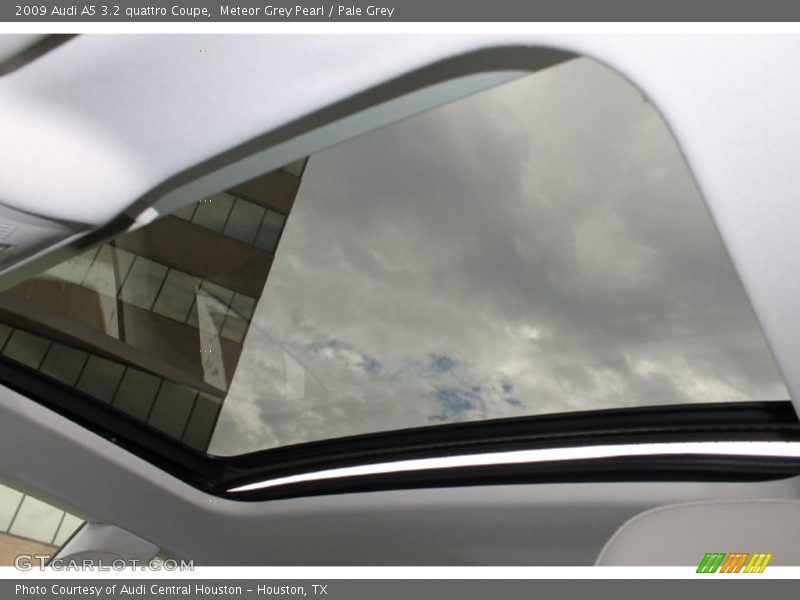 Meteor Grey Pearl / Pale Grey 2009 Audi A5 3.2 quattro Coupe