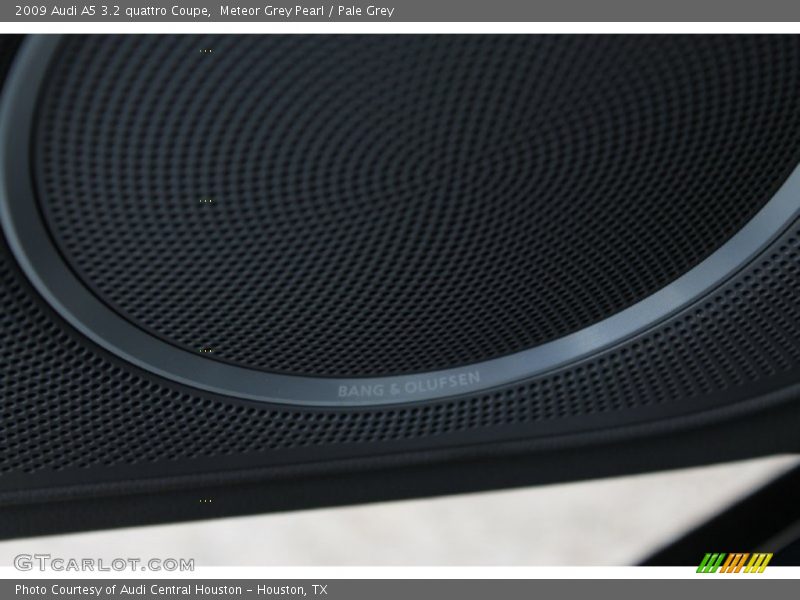 Meteor Grey Pearl / Pale Grey 2009 Audi A5 3.2 quattro Coupe