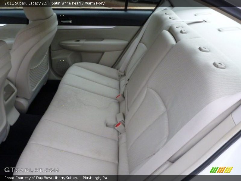 Satin White Pearl / Warm Ivory 2011 Subaru Legacy 2.5i