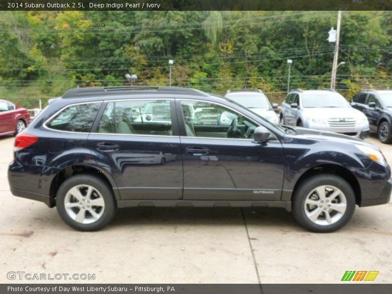 Deep Indigo Pearl / Ivory 2014 Subaru Outback 2.5i