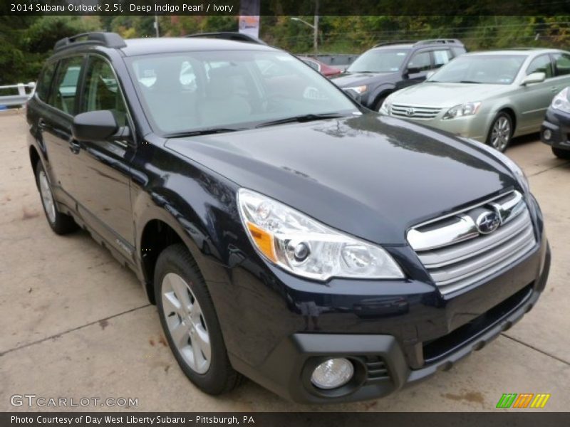 Deep Indigo Pearl / Ivory 2014 Subaru Outback 2.5i