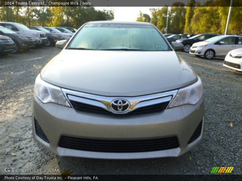 Champagne Mica / Ivory 2014 Toyota Camry LE