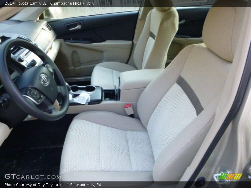 Champagne Mica / Ivory 2014 Toyota Camry LE