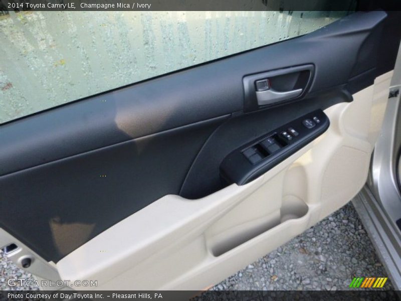 Champagne Mica / Ivory 2014 Toyota Camry LE
