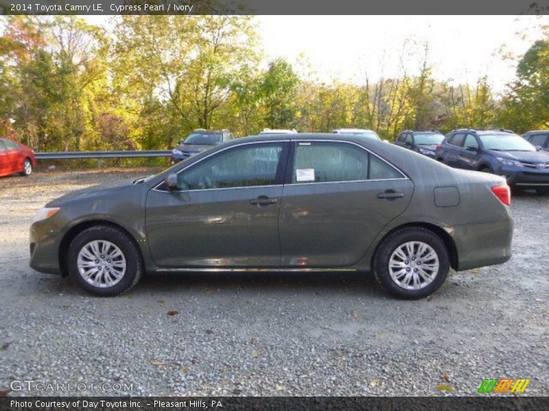 Cypress Pearl / Ivory 2014 Toyota Camry LE