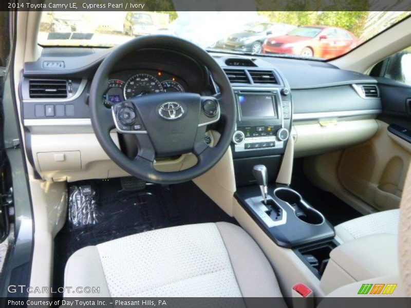 Cypress Pearl / Ivory 2014 Toyota Camry LE
