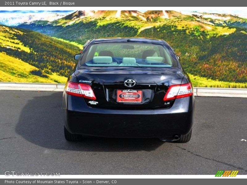 Black / Bisque 2011 Toyota Camry LE