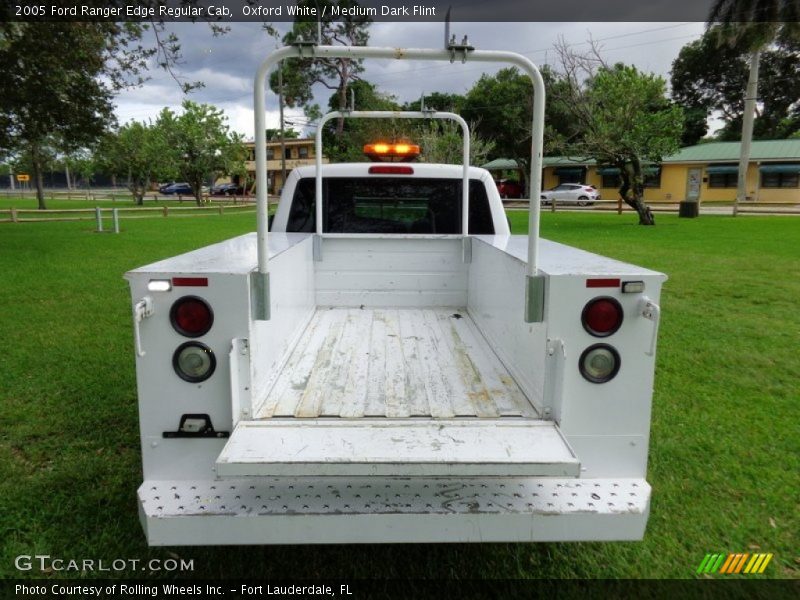 Oxford White / Medium Dark Flint 2005 Ford Ranger Edge Regular Cab