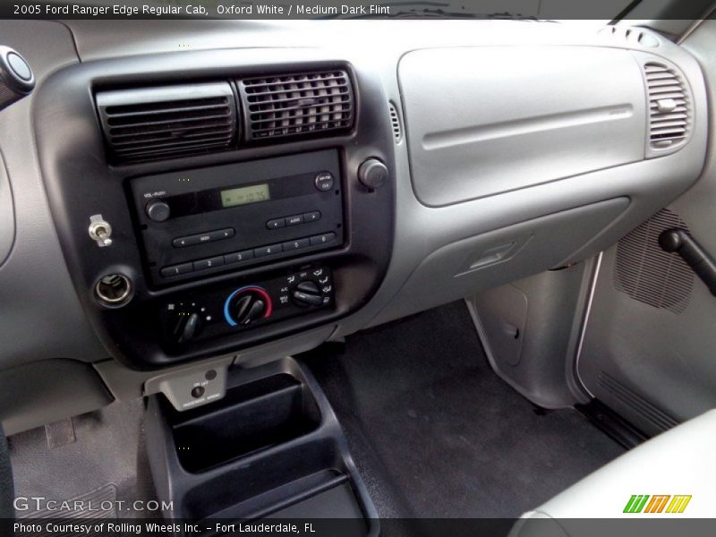 Oxford White / Medium Dark Flint 2005 Ford Ranger Edge Regular Cab