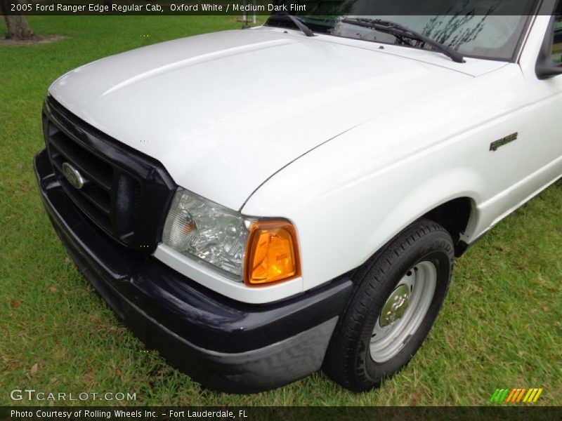 Oxford White / Medium Dark Flint 2005 Ford Ranger Edge Regular Cab