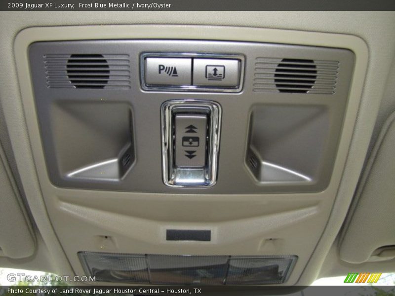 Frost Blue Metallic / Ivory/Oyster 2009 Jaguar XF Luxury