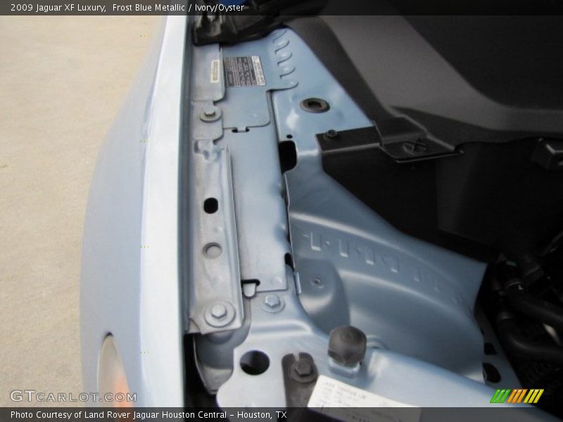 Frost Blue Metallic / Ivory/Oyster 2009 Jaguar XF Luxury