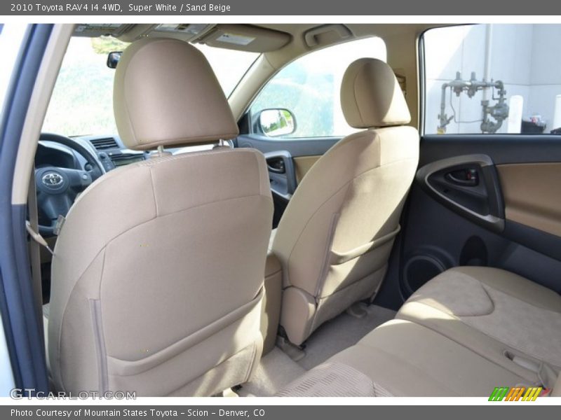 Super White / Sand Beige 2010 Toyota RAV4 I4 4WD