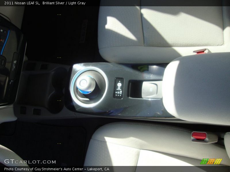 Brilliant Silver / Light Gray 2011 Nissan LEAF SL
