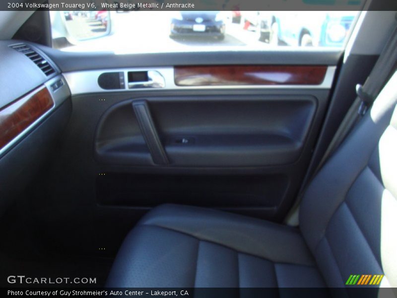 Wheat Beige Metallic / Anthracite 2004 Volkswagen Touareg V6