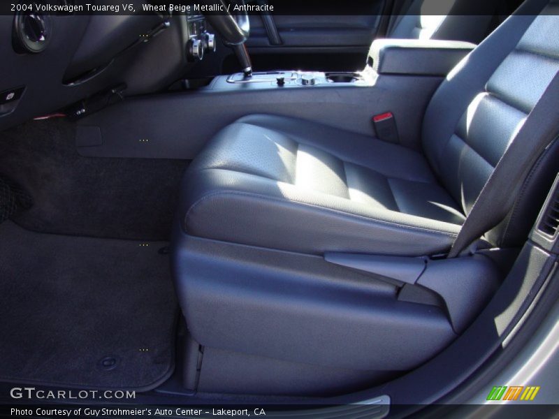 Wheat Beige Metallic / Anthracite 2004 Volkswagen Touareg V6