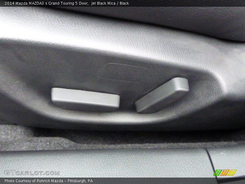 Jet Black Mica / Black 2014 Mazda MAZDA3 s Grand Touring 5 Door
