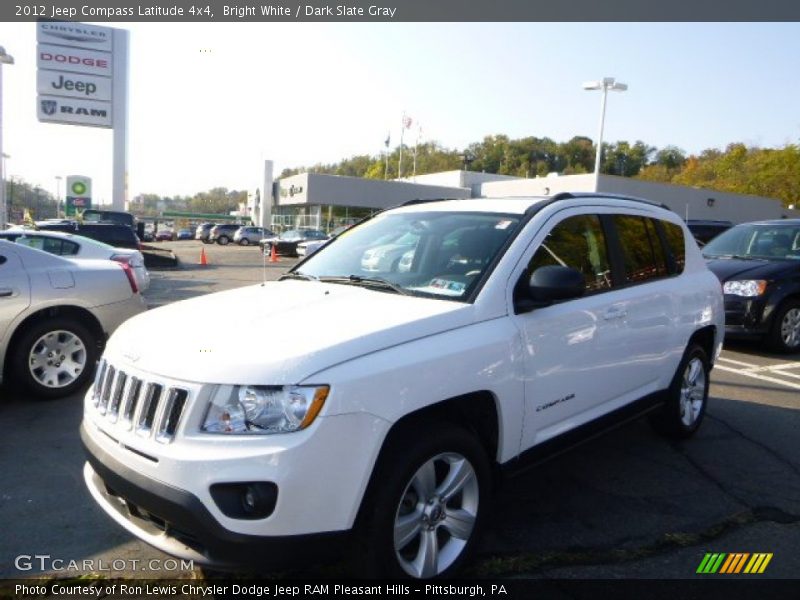 Bright White / Dark Slate Gray 2012 Jeep Compass Latitude 4x4