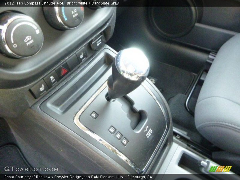 Bright White / Dark Slate Gray 2012 Jeep Compass Latitude 4x4