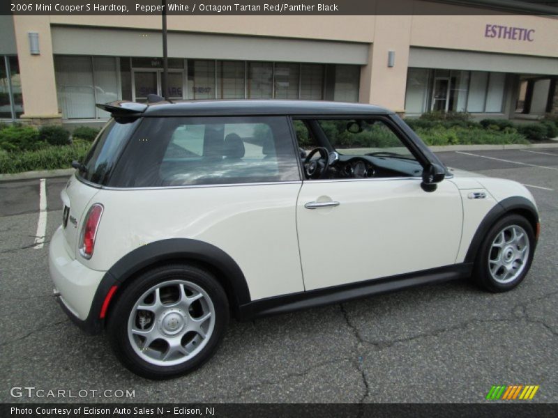 Pepper White / Octagon Tartan Red/Panther Black 2006 Mini Cooper S Hardtop
