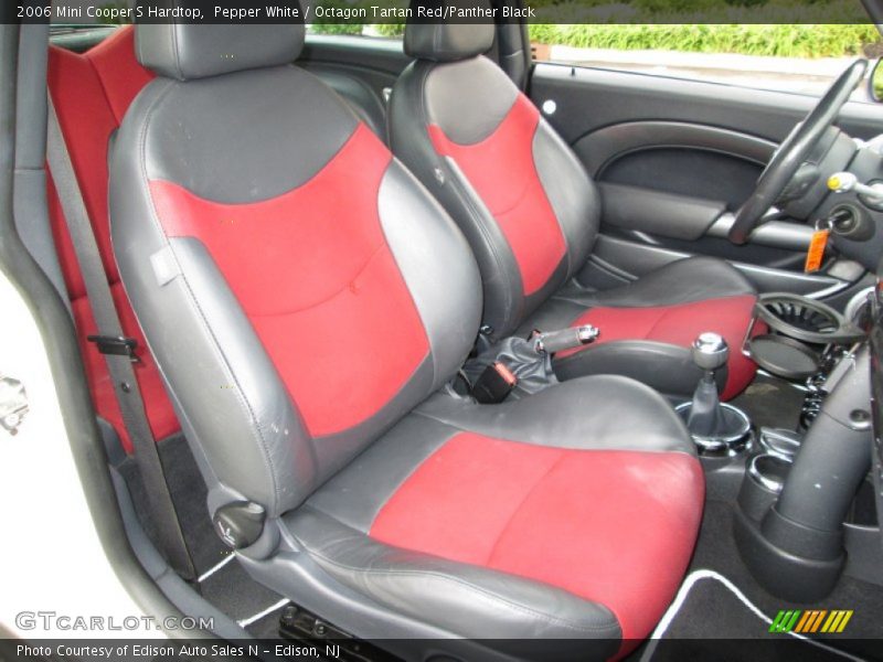 Pepper White / Octagon Tartan Red/Panther Black 2006 Mini Cooper S Hardtop
