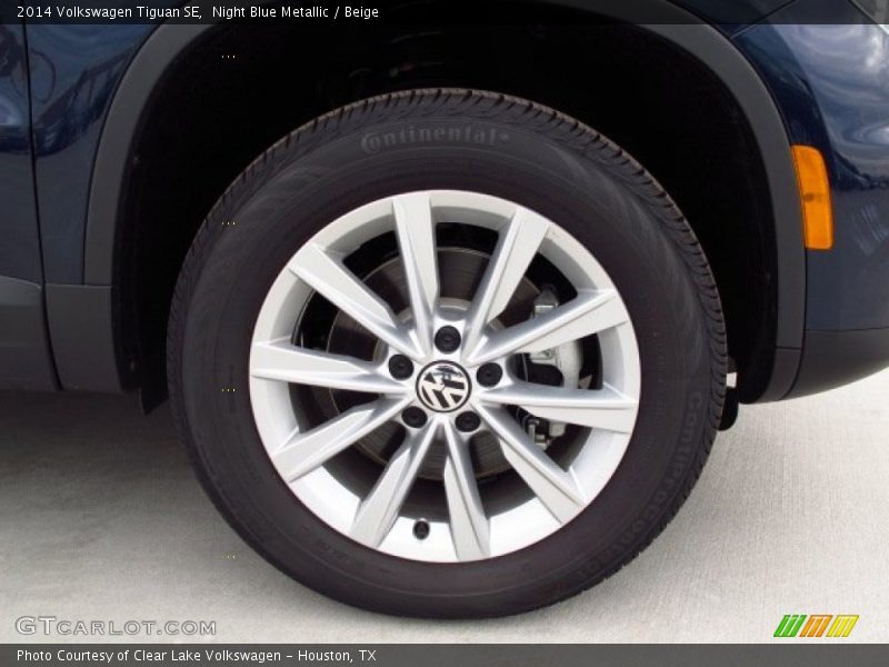 Night Blue Metallic / Beige 2014 Volkswagen Tiguan SE