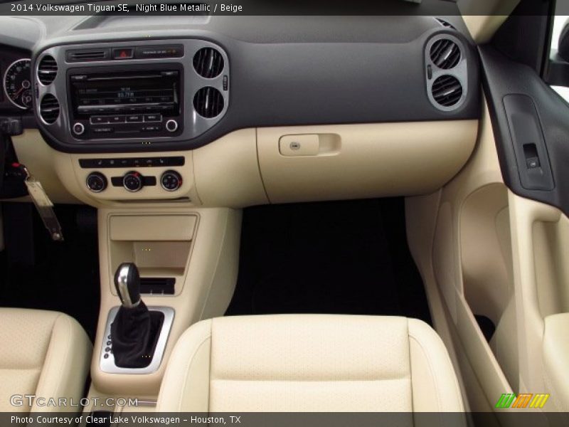 Night Blue Metallic / Beige 2014 Volkswagen Tiguan SE