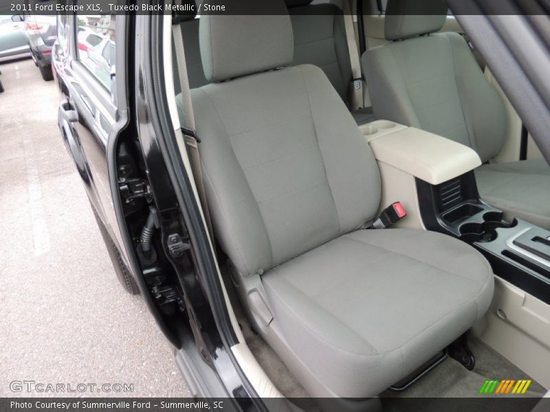 Tuxedo Black Metallic / Stone 2011 Ford Escape XLS