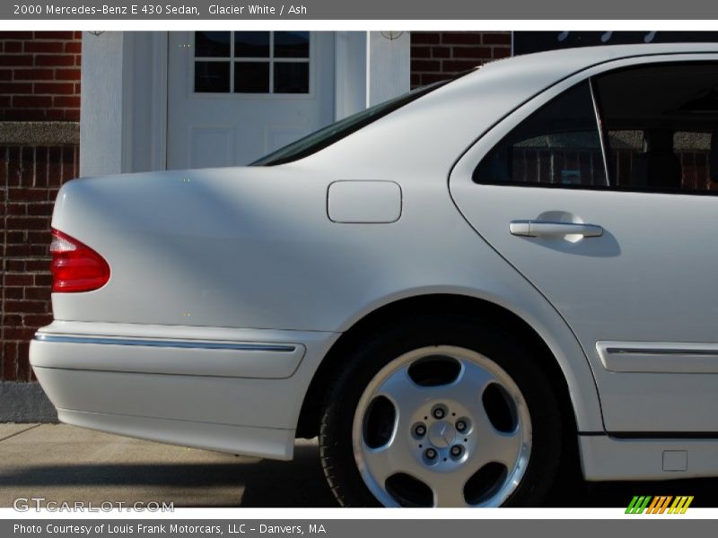 Glacier White / Ash 2000 Mercedes-Benz E 430 Sedan