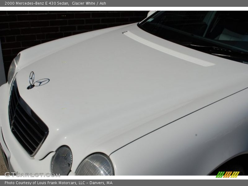 Glacier White / Ash 2000 Mercedes-Benz E 430 Sedan