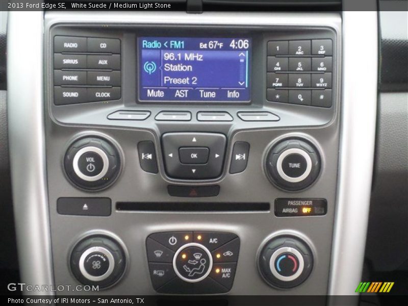 White Suede / Medium Light Stone 2013 Ford Edge SE