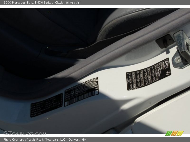 Glacier White / Ash 2000 Mercedes-Benz E 430 Sedan