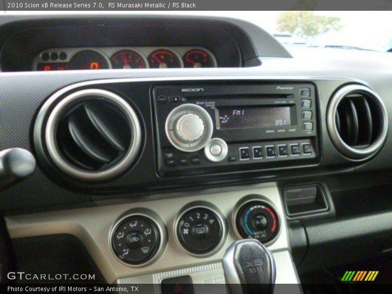 RS Murasaki Metallic / RS Black 2010 Scion xB Release Series 7.0