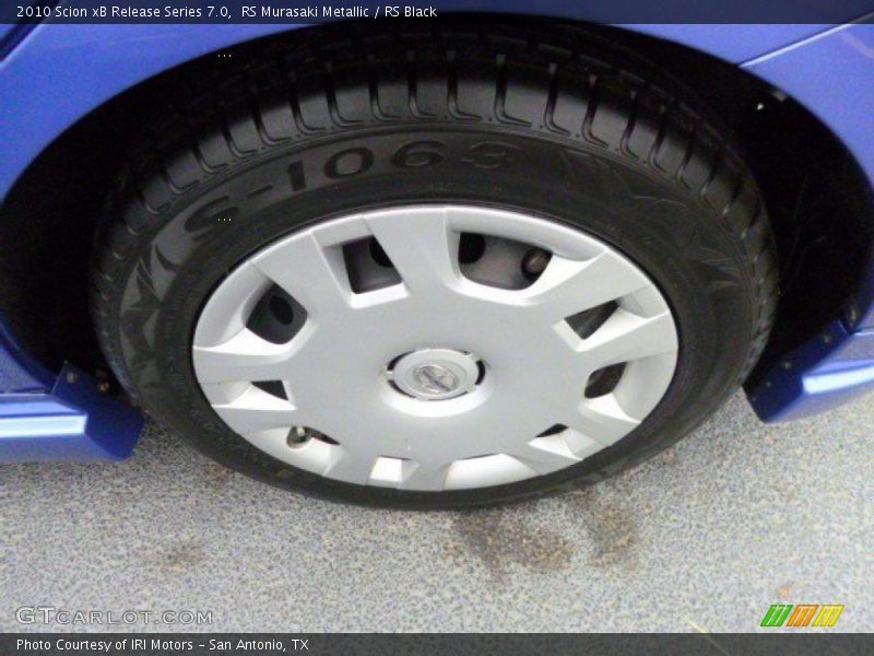 RS Murasaki Metallic / RS Black 2010 Scion xB Release Series 7.0