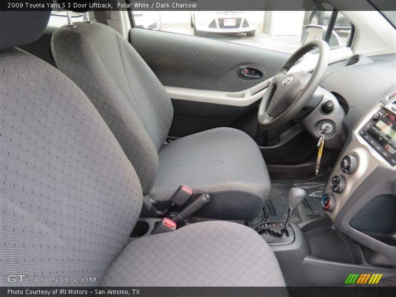 Polar White / Dark Charcoal 2009 Toyota Yaris S 3 Door Liftback