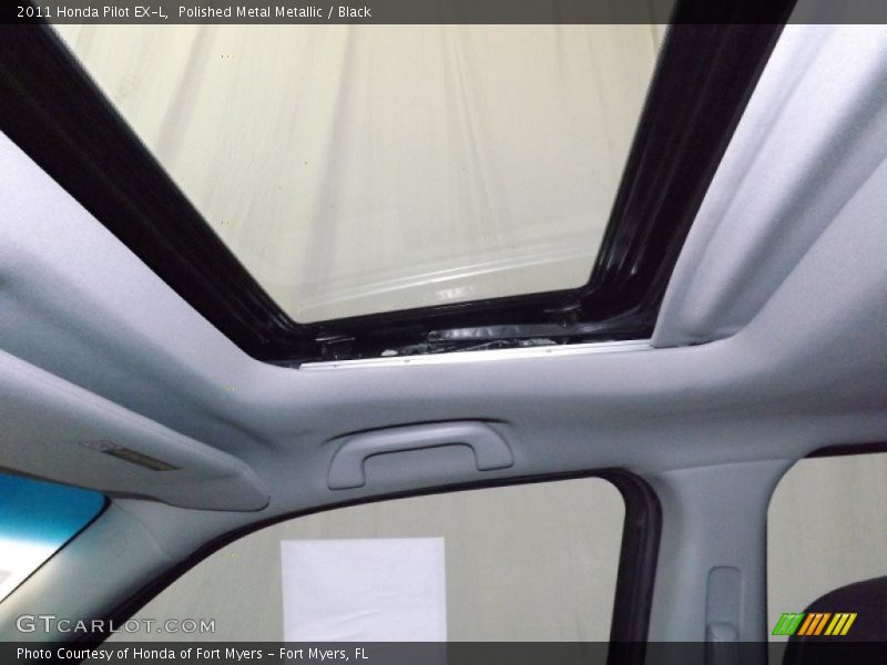 Polished Metal Metallic / Black 2011 Honda Pilot EX-L