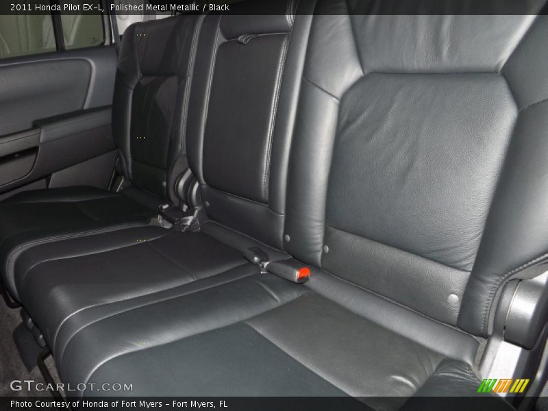 Polished Metal Metallic / Black 2011 Honda Pilot EX-L