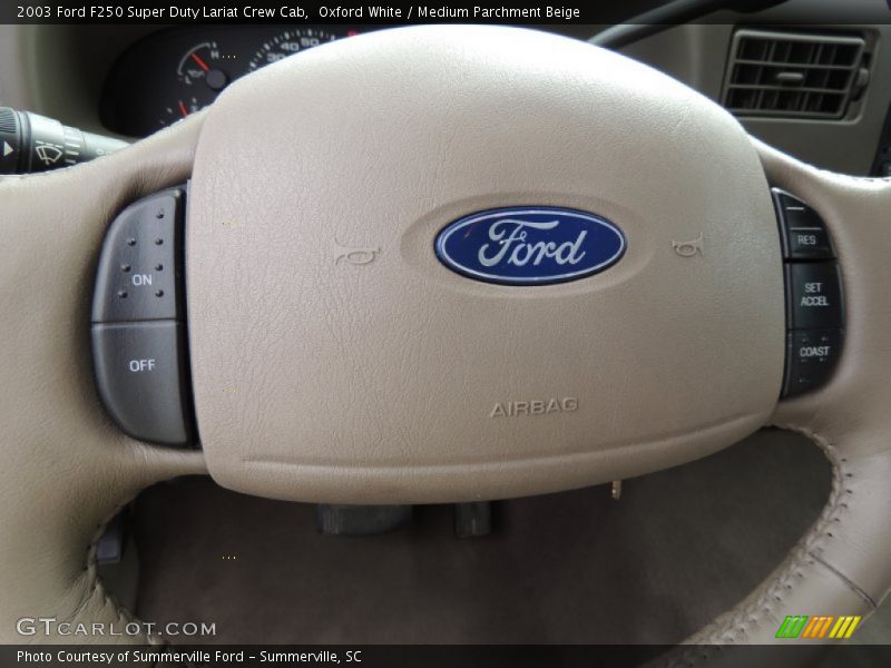 Oxford White / Medium Parchment Beige 2003 Ford F250 Super Duty Lariat Crew Cab